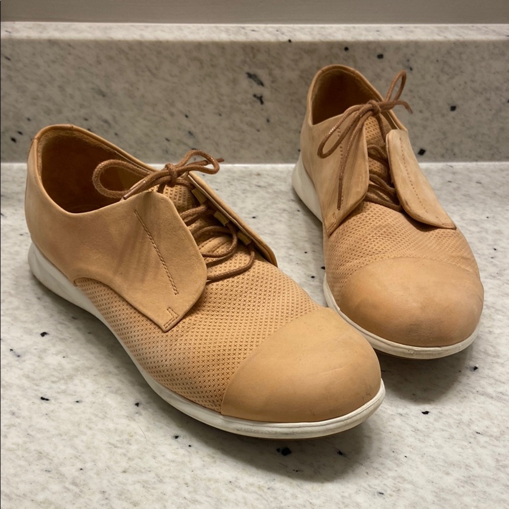 Sam Hubbard Freedom Stroll Tan Lace-Up Sneakers